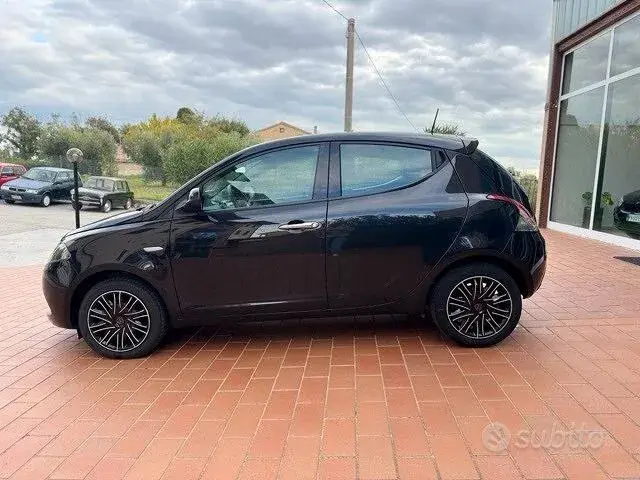 Lancia Ypsilon 2022 photo 3