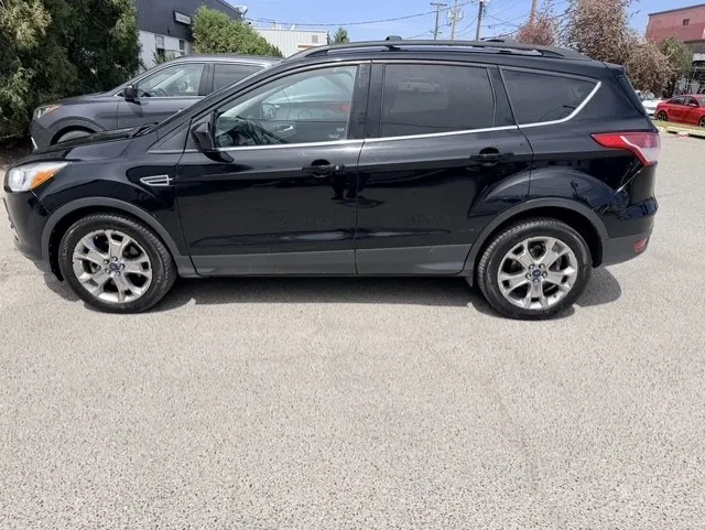 Ford Escape 2016 photo 2