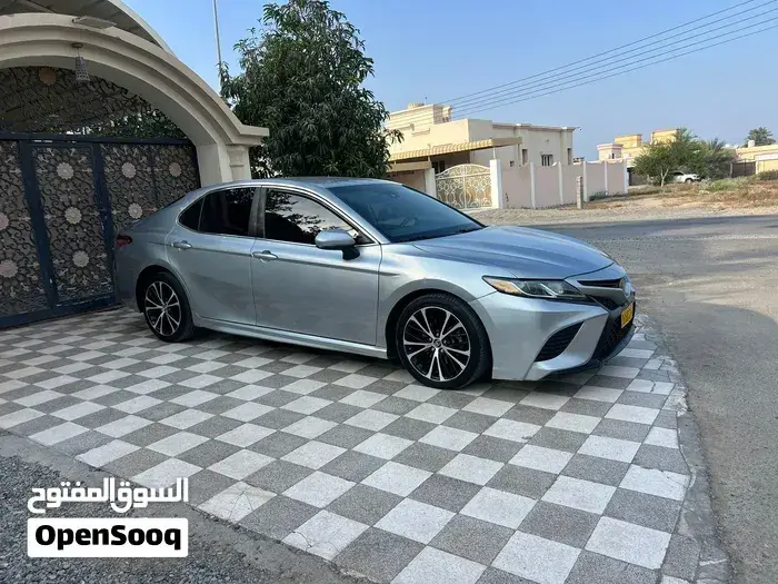 Toyota Camry 2019 photo 3