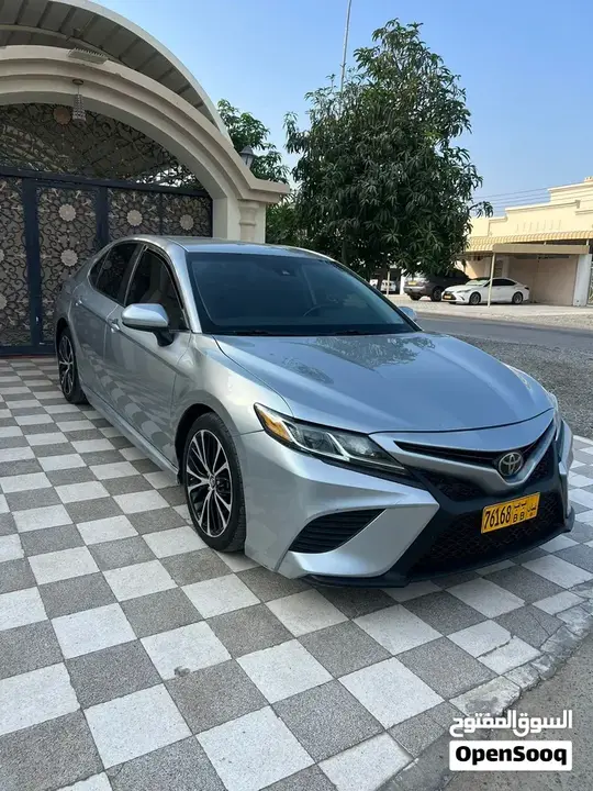 Toyota Camry 2019 photo 2
