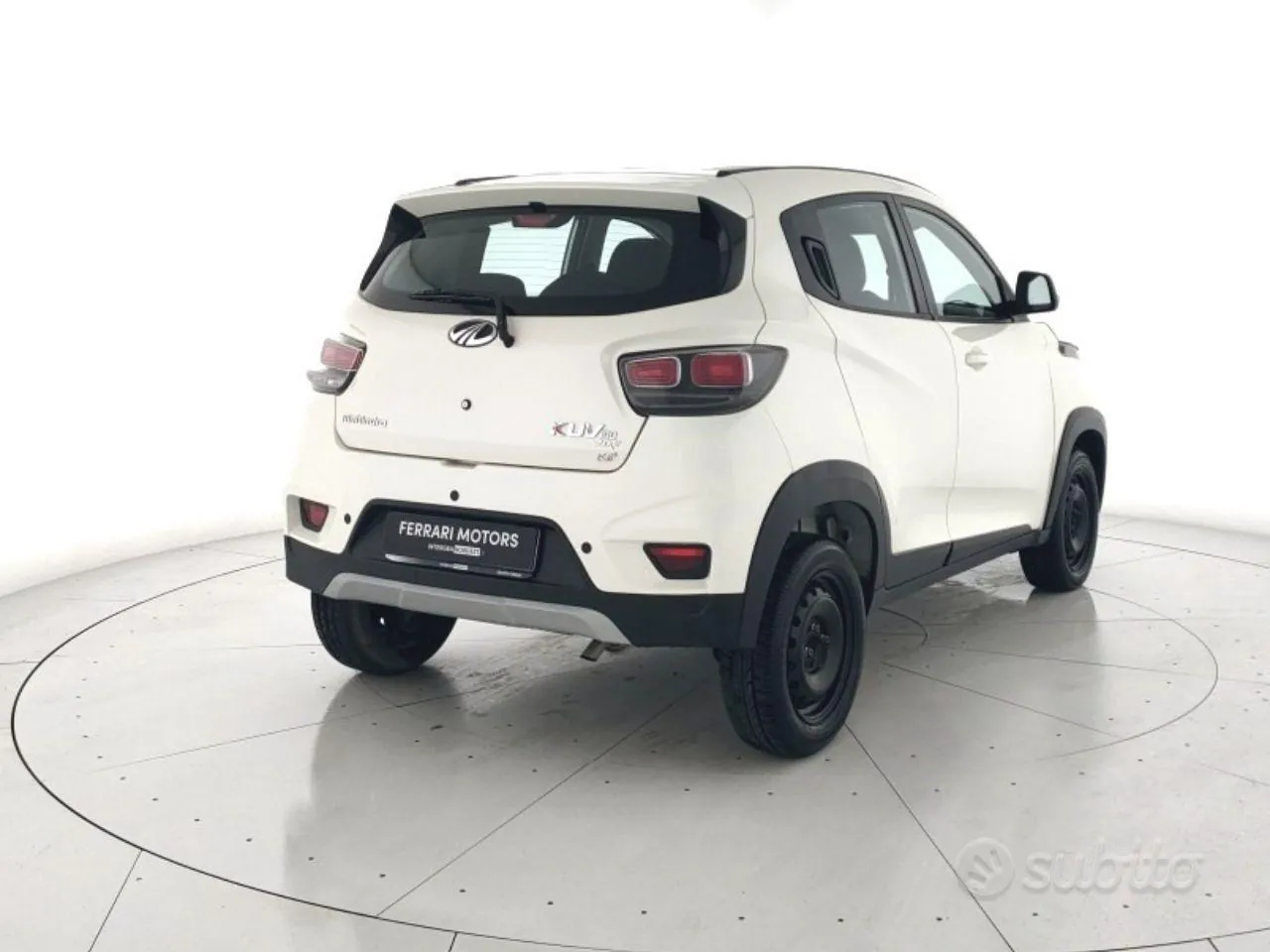 Mahindra Kuv100 2025 photo 3