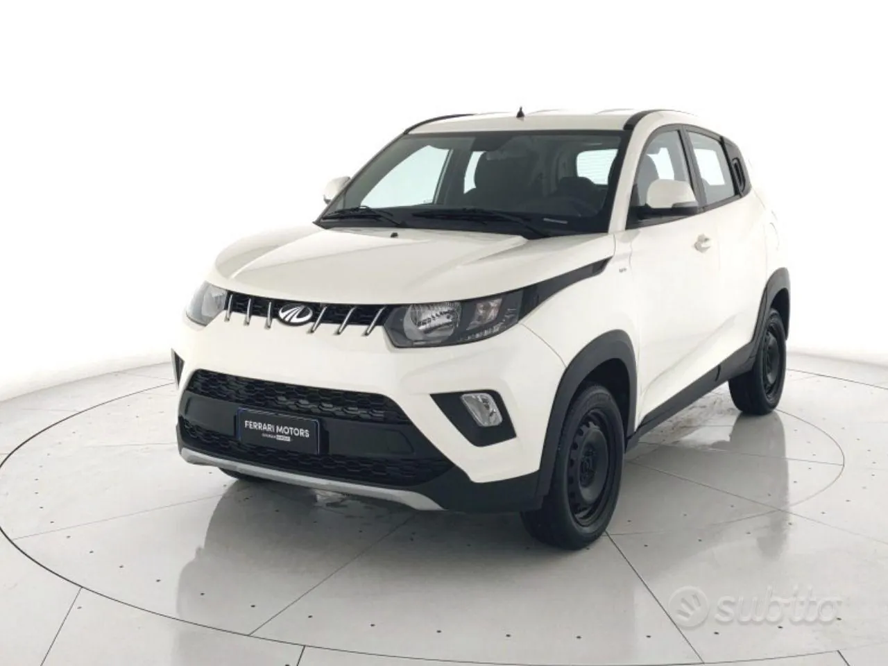 Mahindra Kuv100