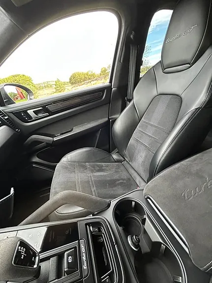 Porsche Cayenne Turbo Gt 2022 photo 2