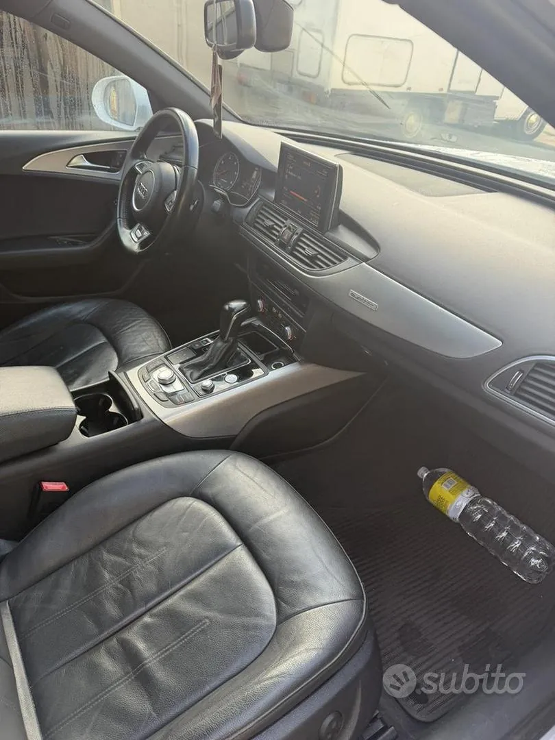 Audi A6 2015 photo 2