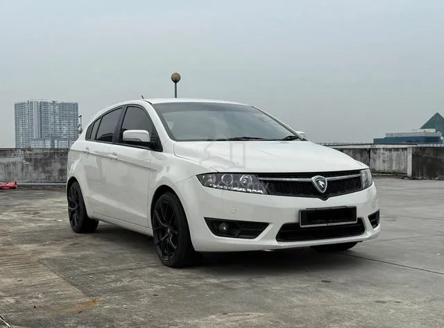 Proton Suprima S