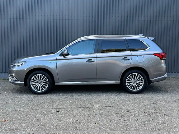 Mitsubishi Outlander 2020 photo 4