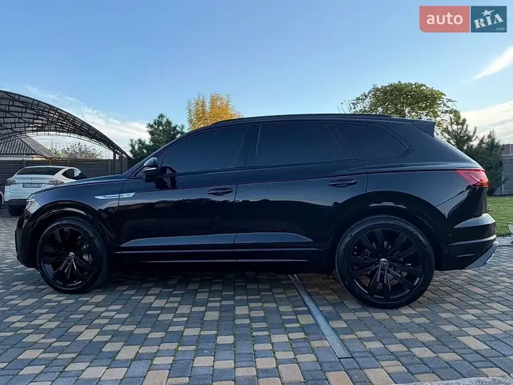 Volkswagen Touareg 2020 photo 4