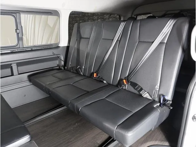 Toyota Hiace Wagon 2026 photo 5
