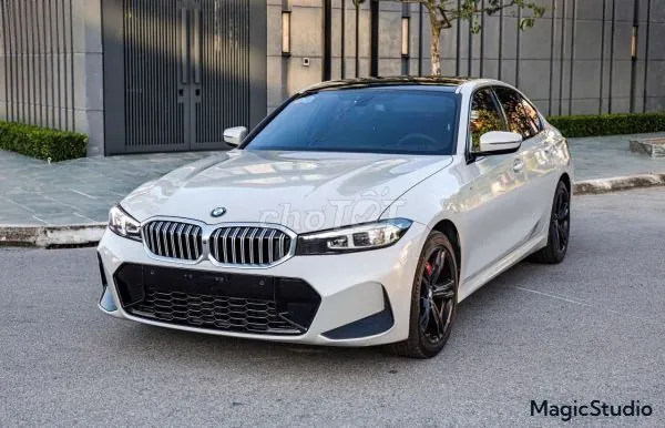 BMW 3 Series 2024 photo 3