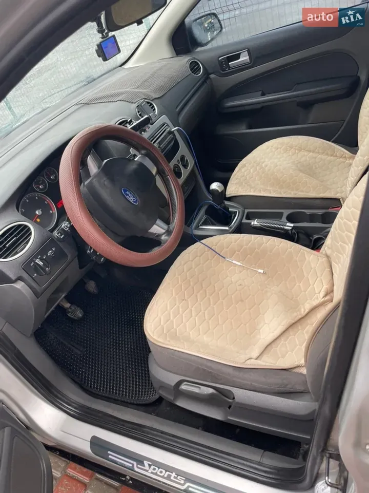 Ford Focus 2007 photo 2