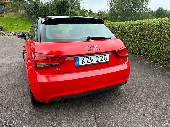 Audi A1 2014 photo 3