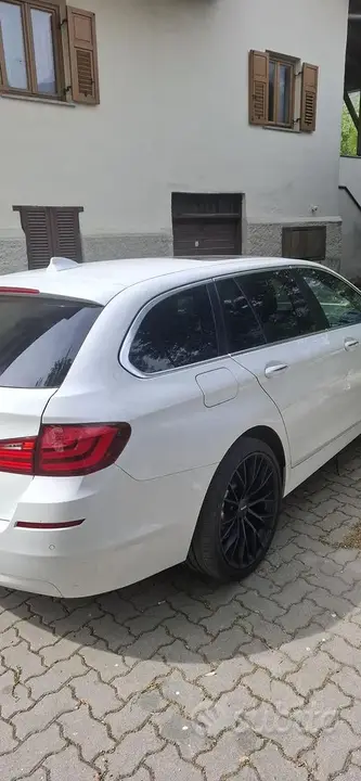 BMW 530 2011 photo 5