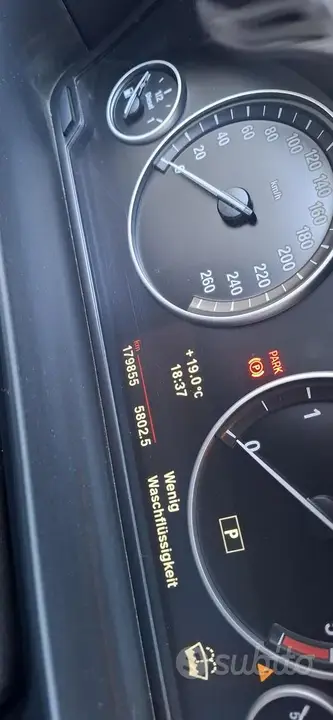 BMW 530 2011 photo 2