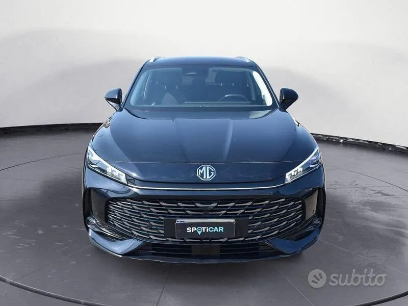 MG Hs 2025 photo 2