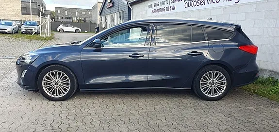 Ford Focus 2020 photo 2