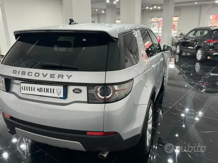 Land Rover Discovery Sport 2015 photo 4