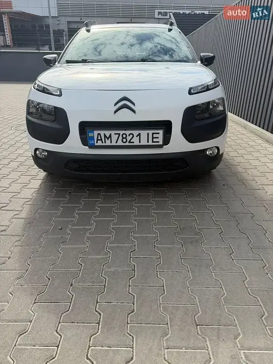 Citroen C4 Cactus 2015 photo 3