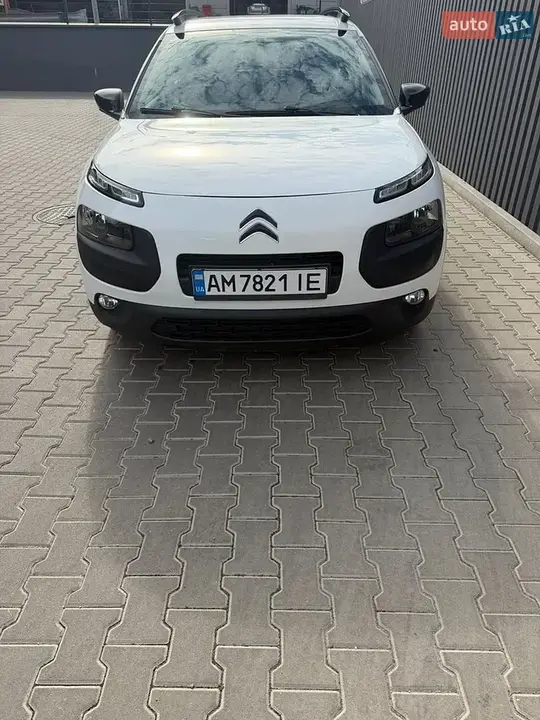 Citroen C4 Cactus 2015 photo 4