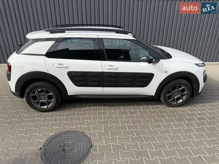 Citroen C4 Cactus 2015 photo 5