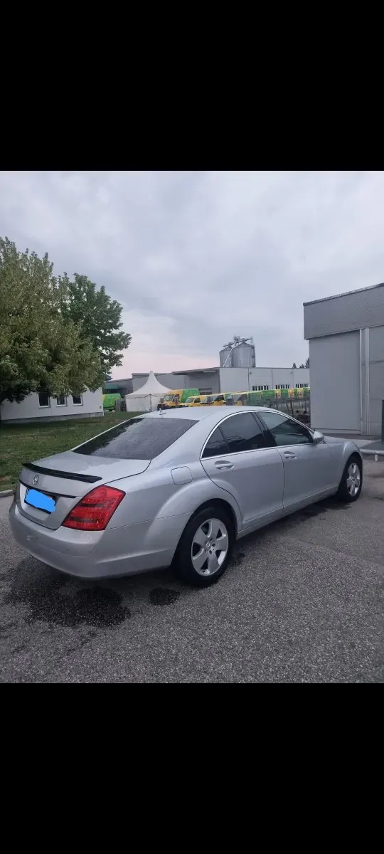 Mercedes-Benz S-Class 2006 photo 3