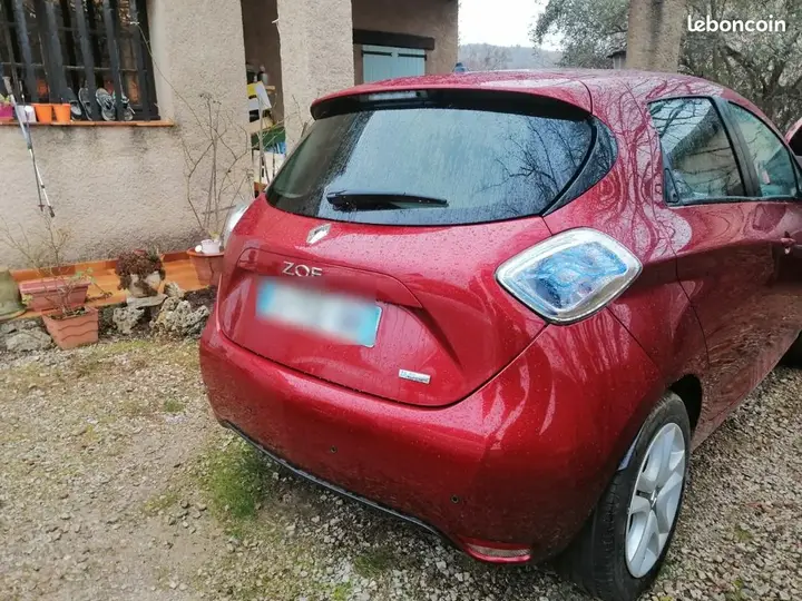 Renault Zoe 2017 photo 2