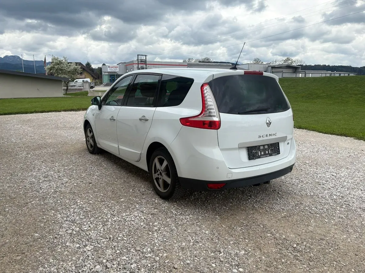 Renault Grand Scenic 2011 photo 3