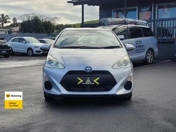 Toyota Aqua 2015 photo 3
