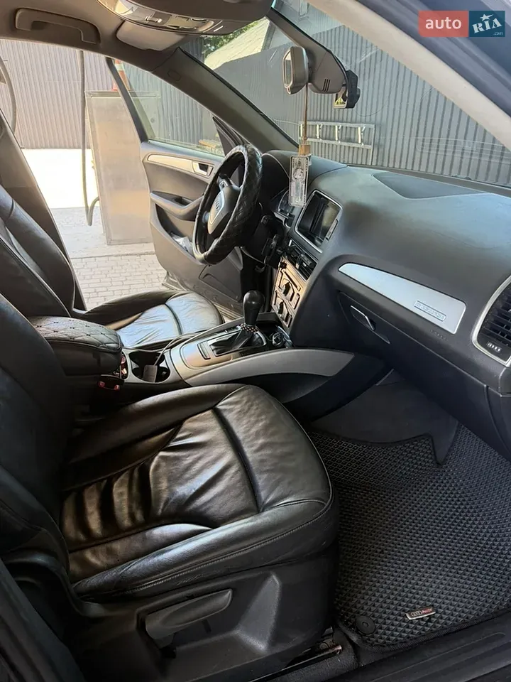 Audi Q5 2010 photo 3