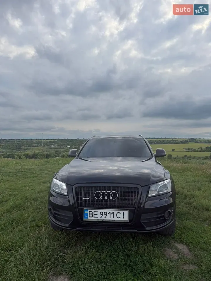 Audi Q5 2010 photo 2