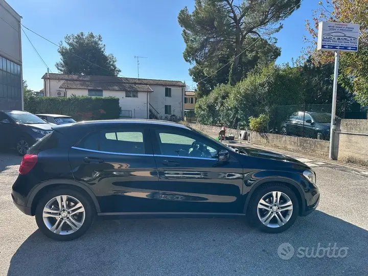 Mercedes-Benz Gla 2017 photo 4