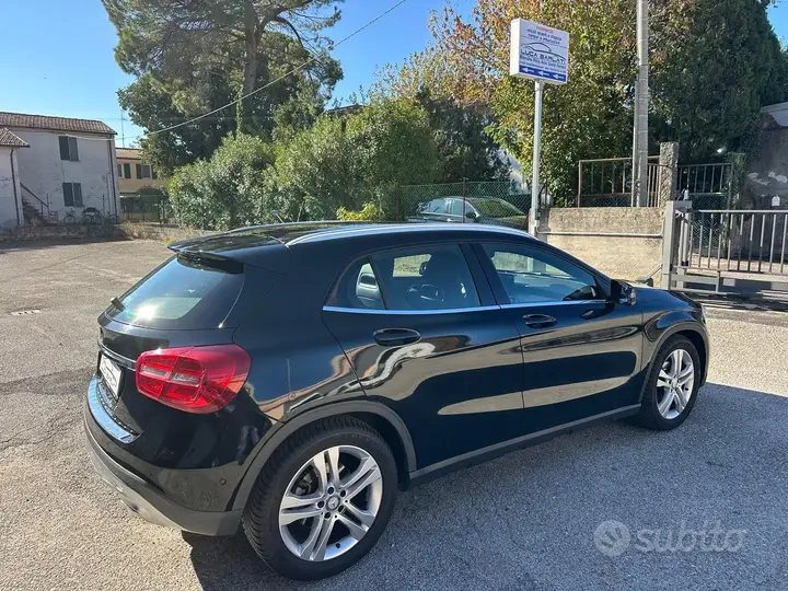Mercedes-Benz Gla 2017 photo 5