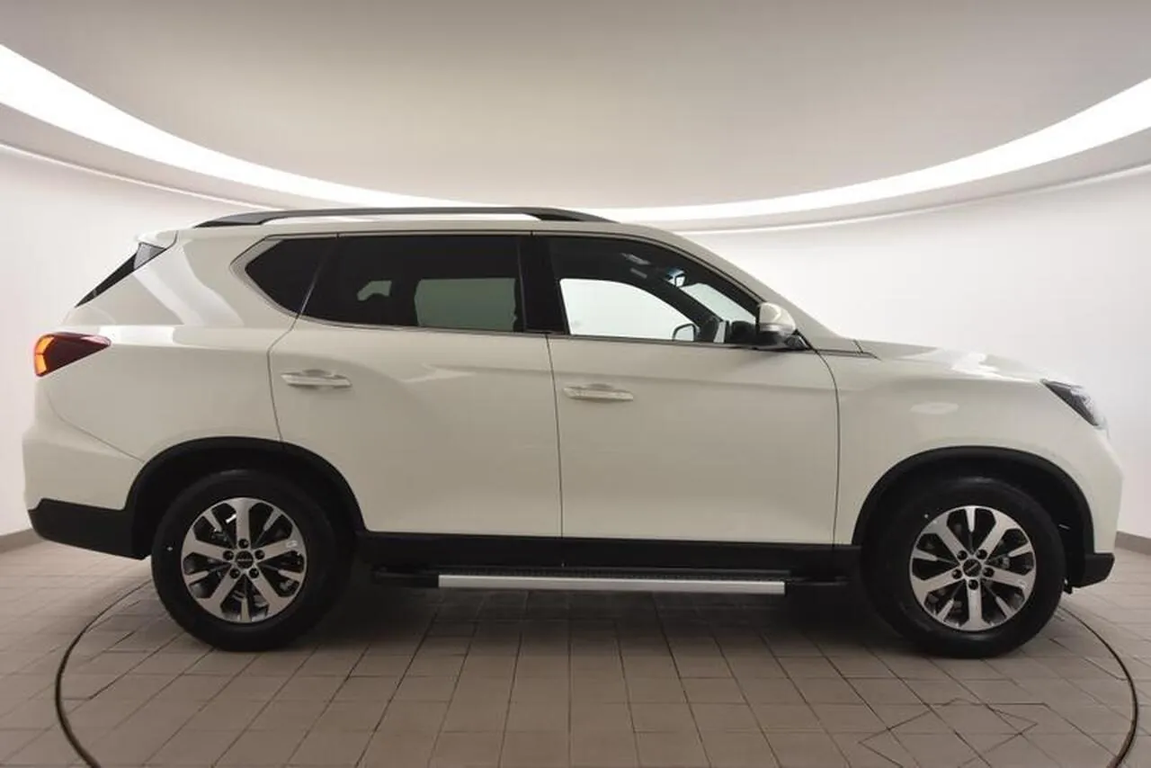 KG Mobility Rexton 2026 photo 2