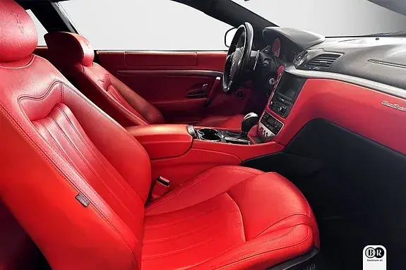 Maserati Granturismo 2011 photo 5