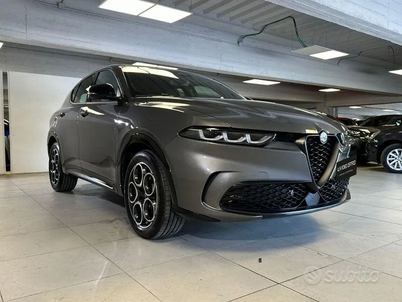 Alfa Romeo Tonale 2025 photo 5