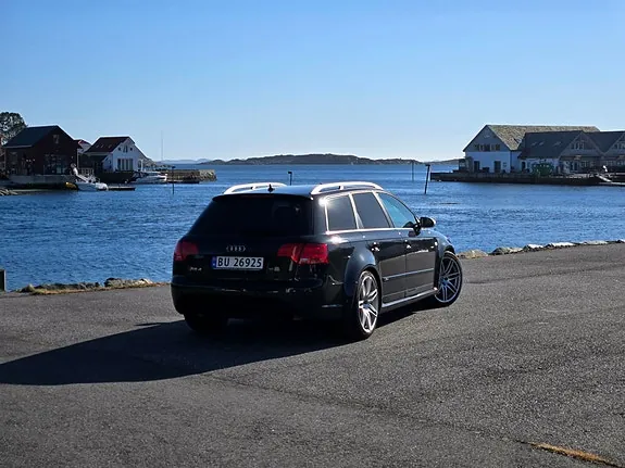 Audi Rs4 2006 photo 3