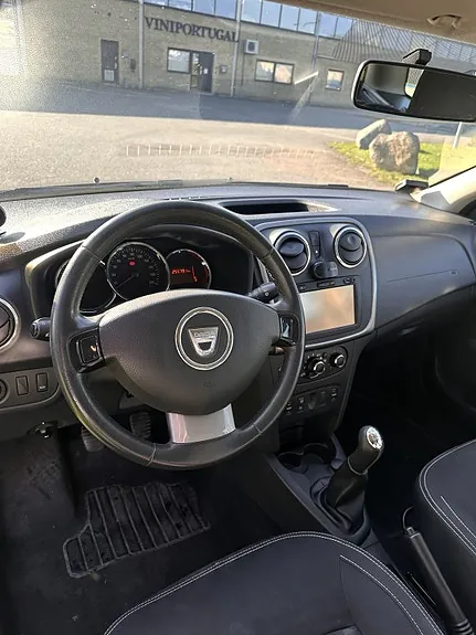 Dacia Logan 2015 photo 5