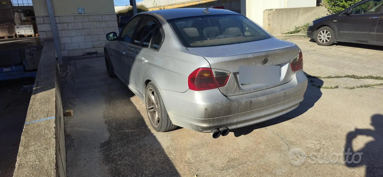 BMW 320D 2009 photo 2