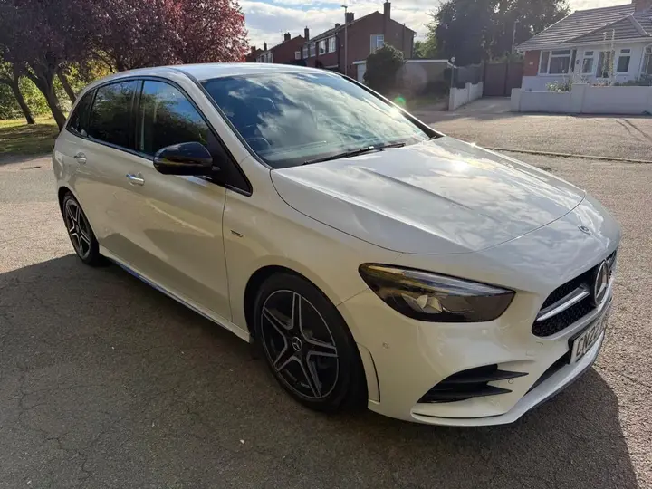 Mercedes-Benz B-Class 2022 photo 3