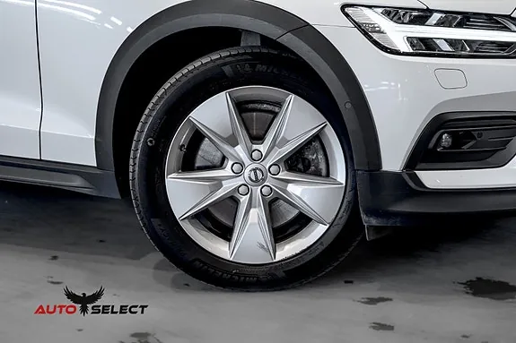 Volvo V60 Cross Country 2020 photo 3