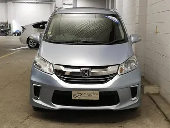 Honda Freed 2015 photo 5