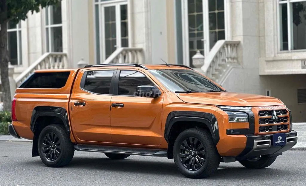 Mitsubishi Triton