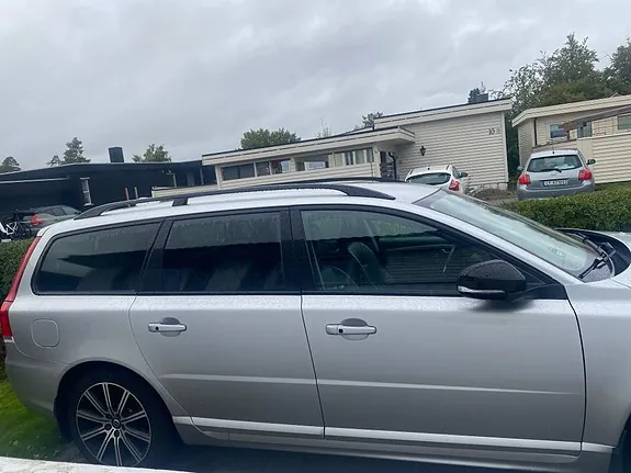 Volvo V70 2015 photo 3
