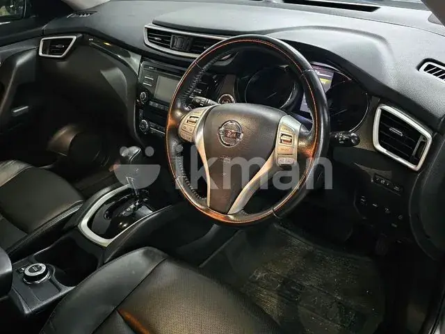 Nissan X-Trail 2015 photo 2