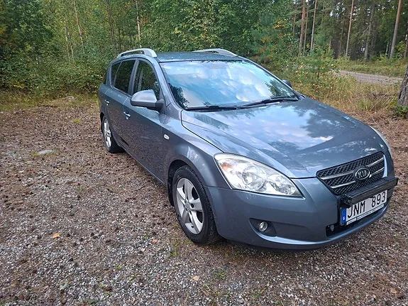Kia Ceed 2009 photo 2