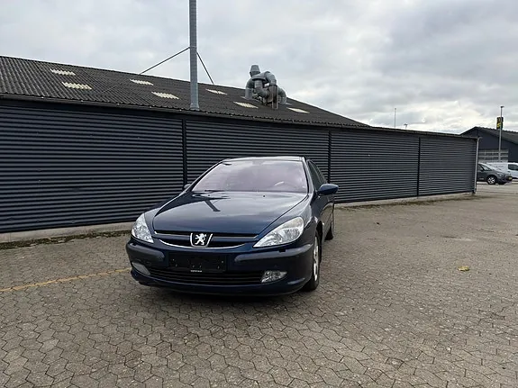 Peugeot 607 2001 photo 2