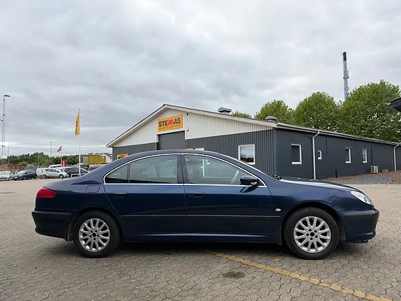 Peugeot 607 2001 photo 4