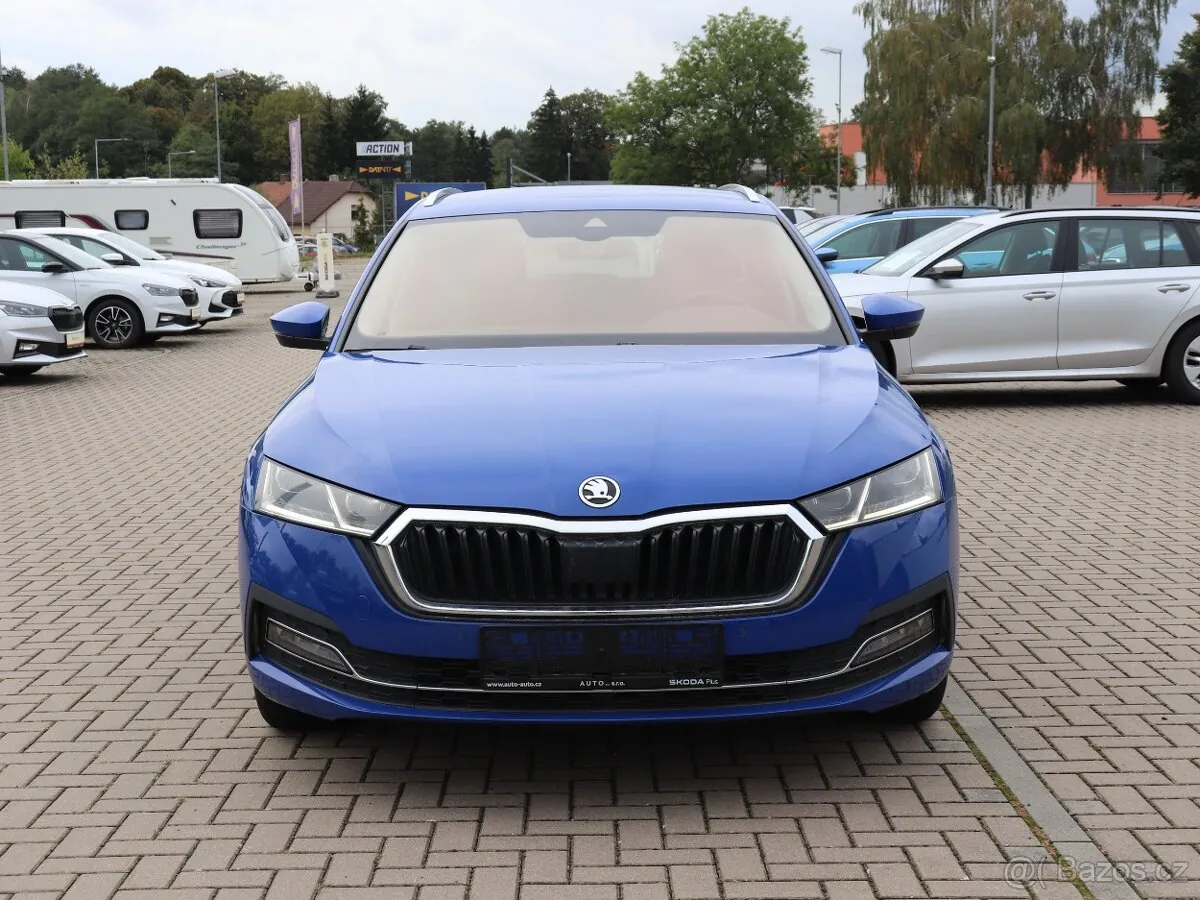 Skoda Octavia 2022 photo 2