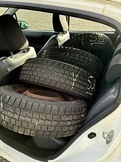 Toyota Yaris 2012 photo 5