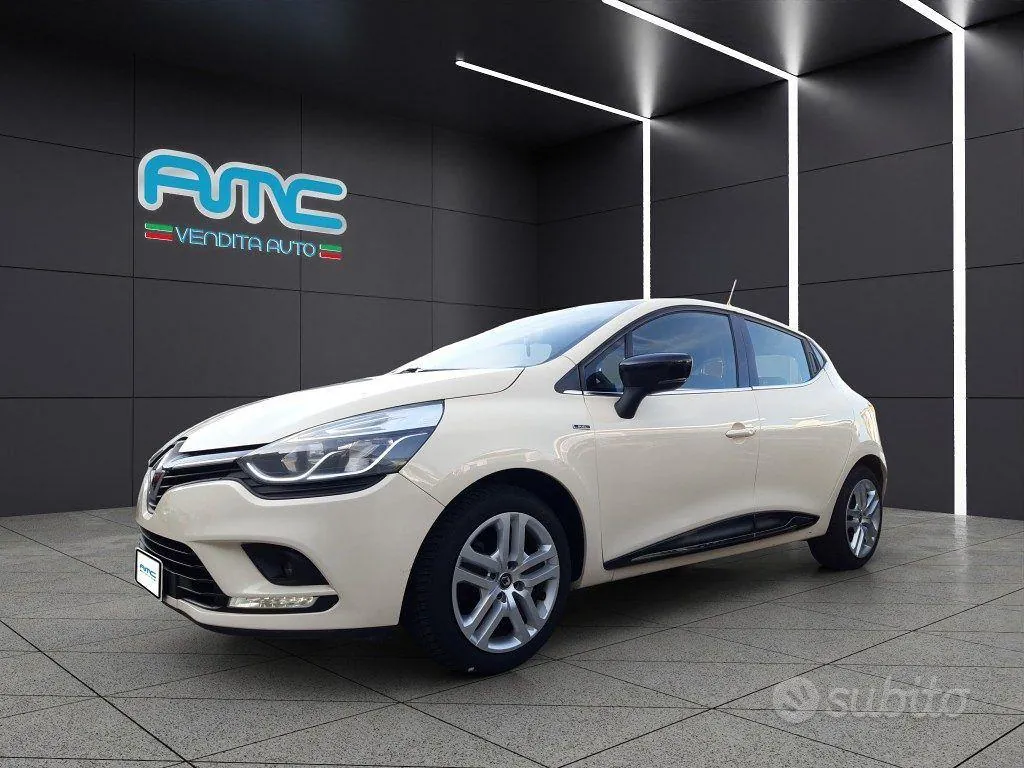Renault Clio 2018 photo 2