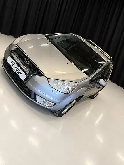 Ford Galaxy 2010 photo 3
